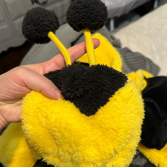 Halloween Pumpkin Hoodie, Hat and Booties & Bumble Bee Costume Baby 0-3 months - Picture 13 of 13